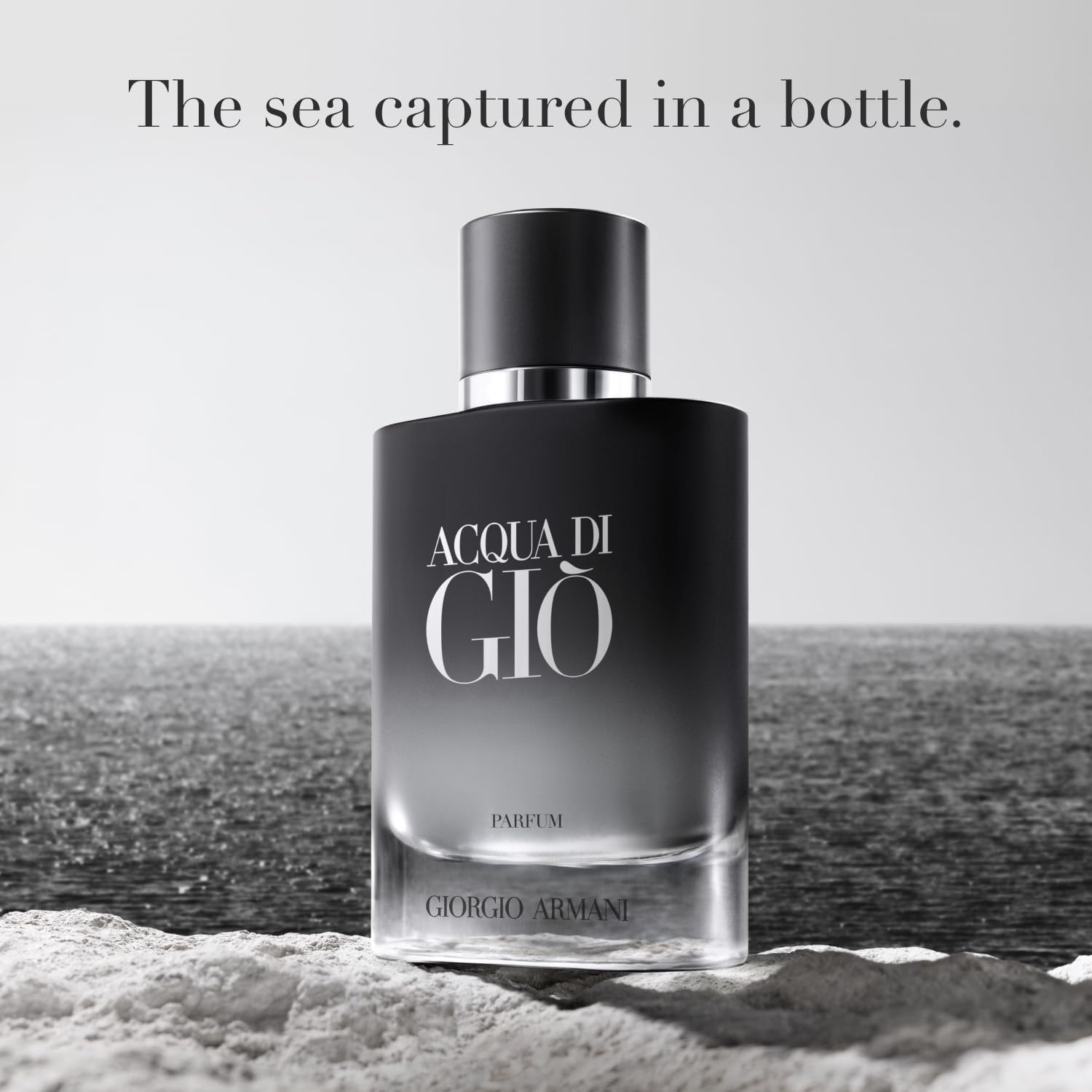Armani Acqua di Gio Parfum spray close up